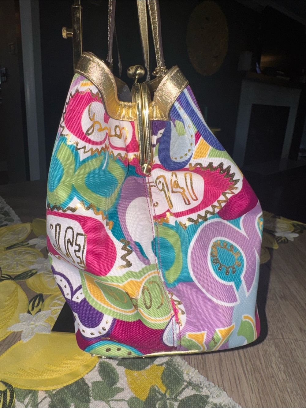 ATTENTION COLLECTORS Coach Poppy KISS LOCK Shoulder Bag Gold Toned Accents EUC - Picture 5 of 17
